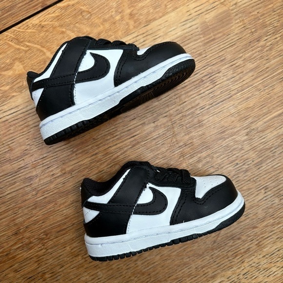 Nike Dunk Low Panda Toddler Sneakers 4C - Picture 1 of 5